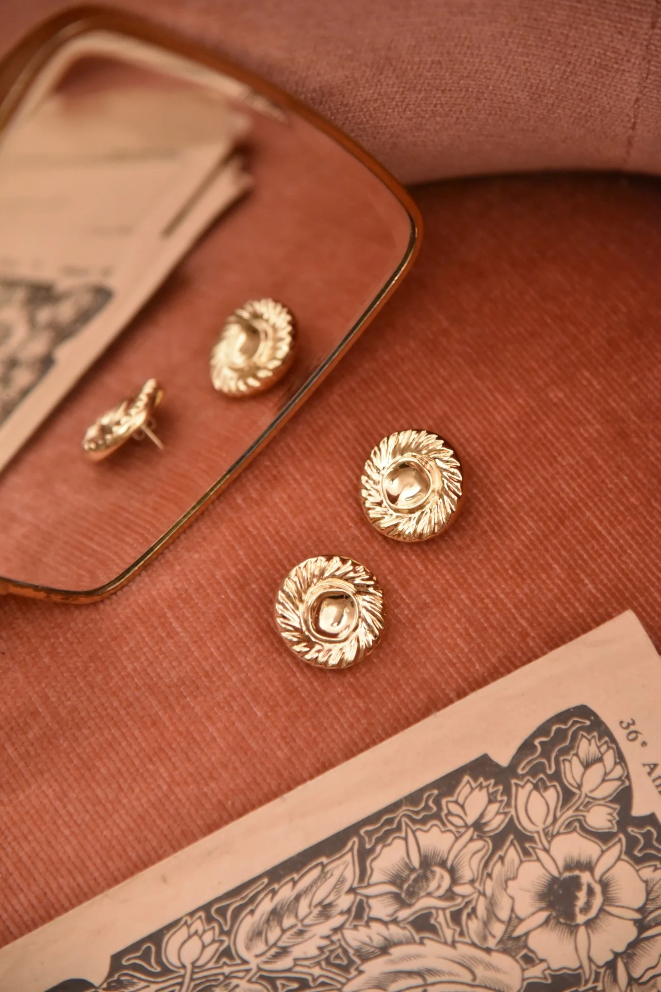 BOUCLES D'OREILLES JULIETTE LOUISE DAMAS X FAUVETTE PARIS - Image 5
